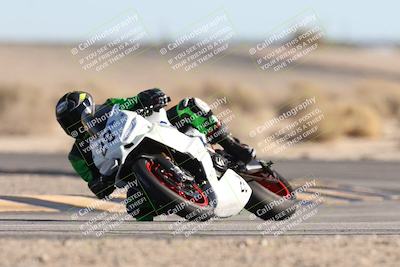 media/Dec-07-2025-CVMA (Sun) [[3e7d2de5dc]]/Race 11-Formula 2-CVMA Hooligans-American Thunder/